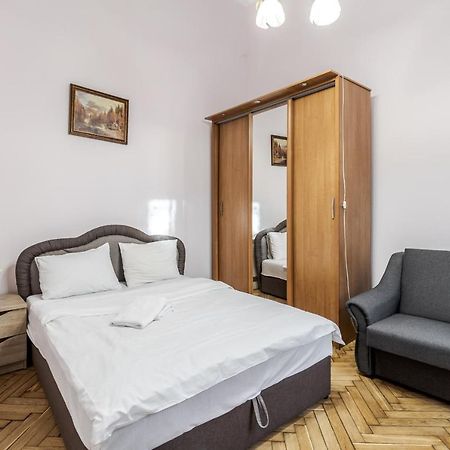 Striltsiv Apartment Львов Экстерьер фото
